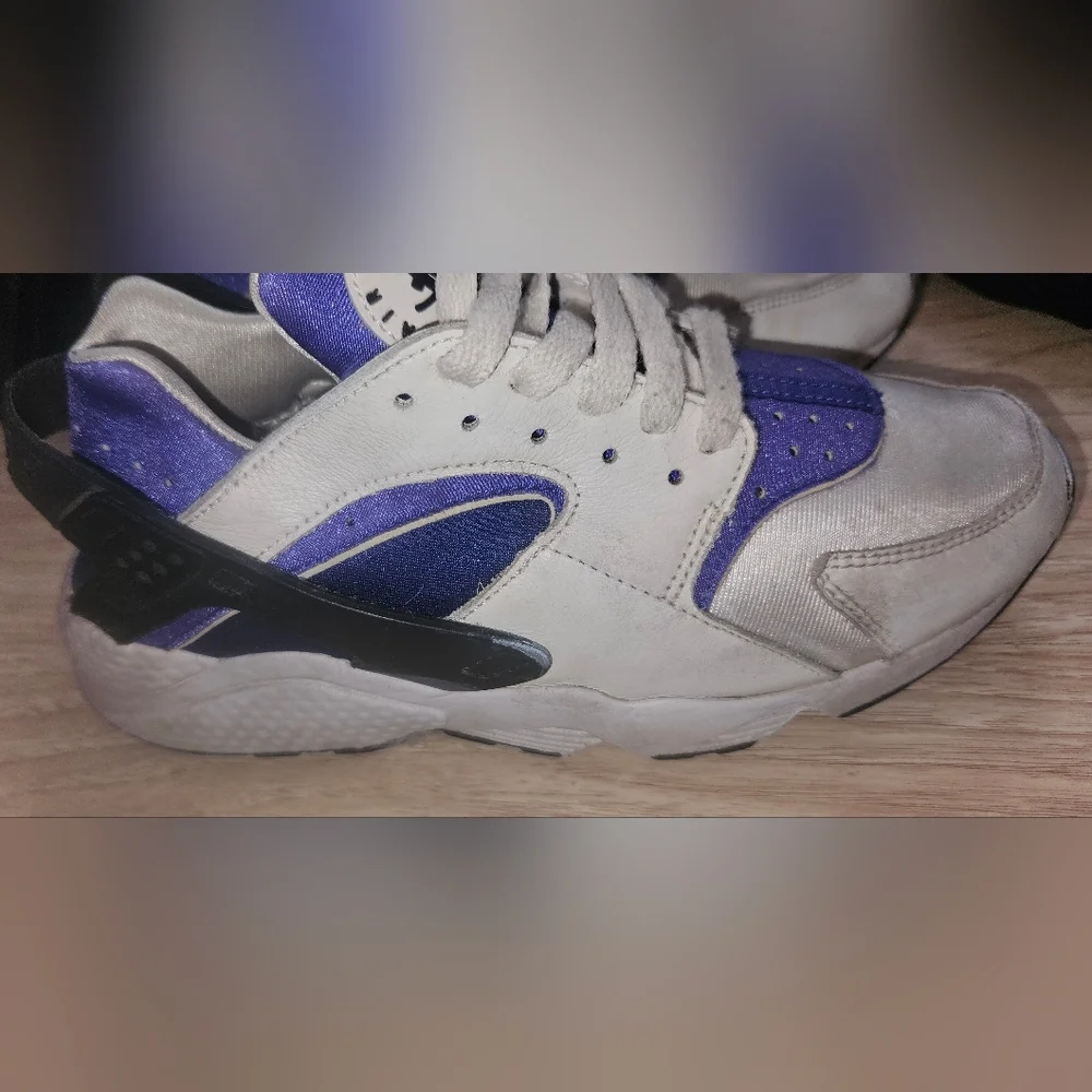 Nike Air Huarache Sneakers Purple White Trainers Women's Size 9 Shoes - Picture 9 of 16